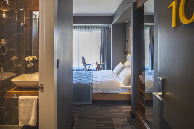 Bedroom 4, Hotel Cura, Merkez