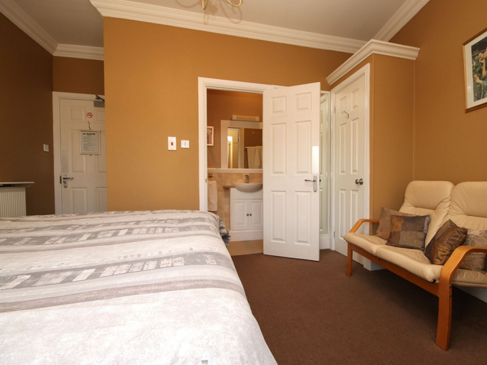 Bedroom 3, The Courtyard Guest House, Norfolk