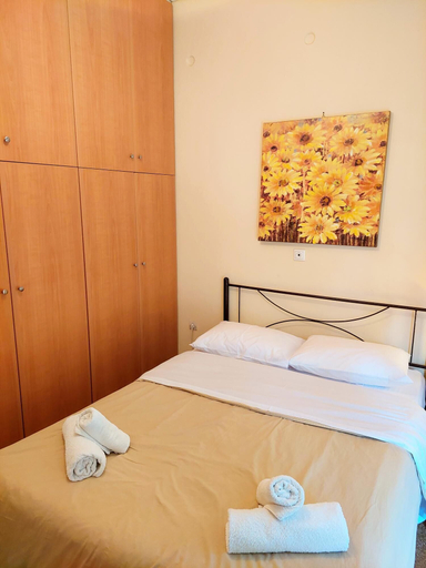 Room 5, Cozy apartment in Acropolis, Attica