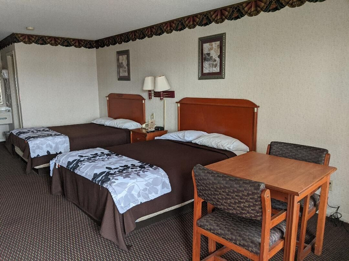 Bedroom 4, Key West Inn - Montgomery South, Montgomery