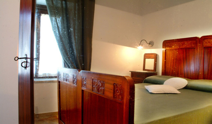 Bedroom 3, Agriturismo Belvedere Cramaccioli, Terni