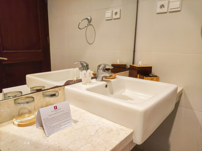 Bathroom 3