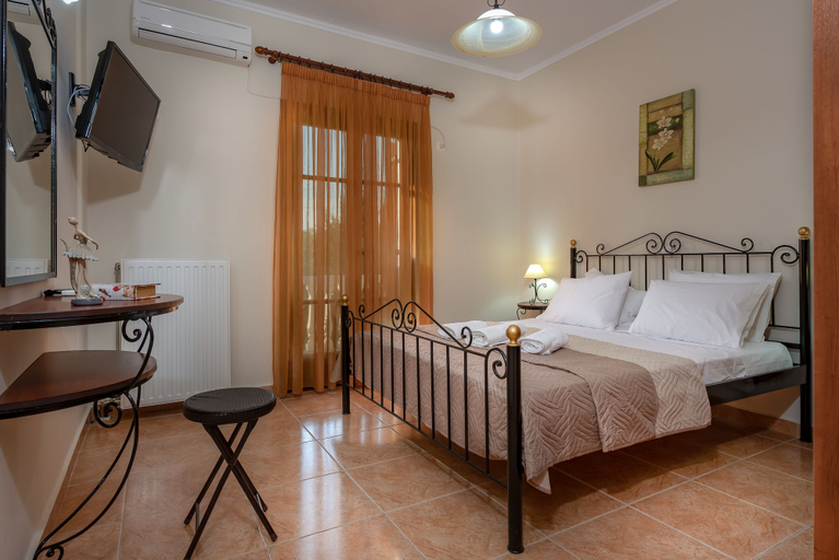 Bedroom 2, Pothos Villas, Ionian Islands