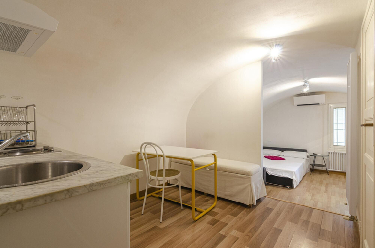 Room 5, Studio nel Cuore Della Citt by Wonderful Italy, Bologna