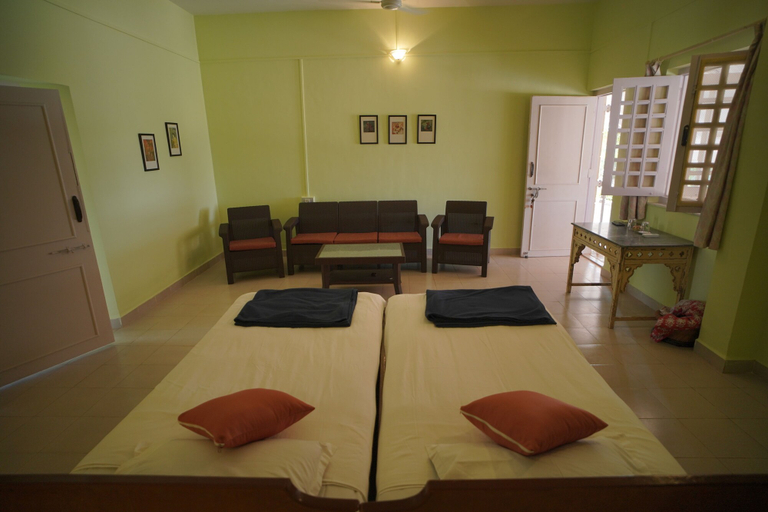 Bedroom 2, Dariya mahal Gopnath, Bhavnagar