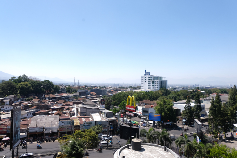 Exterior & Views, Spacious and Modern 2BR at Apartment Dago Butik By Travelio, Bandung