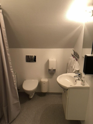 Bathroom 4, Go-Sleep Vandel, Vejle