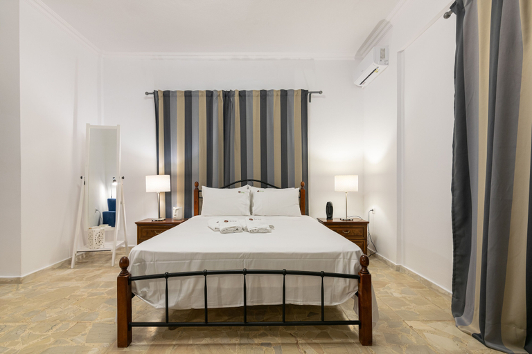 Bedroom 4, Denise Studios & Apartments, Ionian Islands