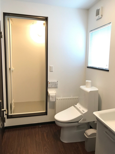 Bathroom 3, Moriyuki, Furano