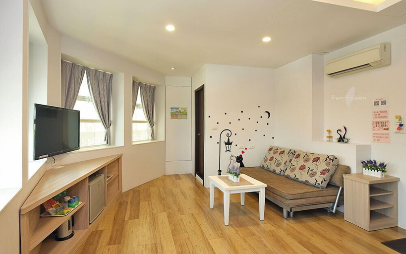 Others 5, Smile Corner LuoDong, Yilan