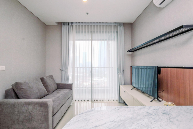 Room 2, Nice And Strategic 1Br At Ciputra World 2 Apartment, South Jakarta