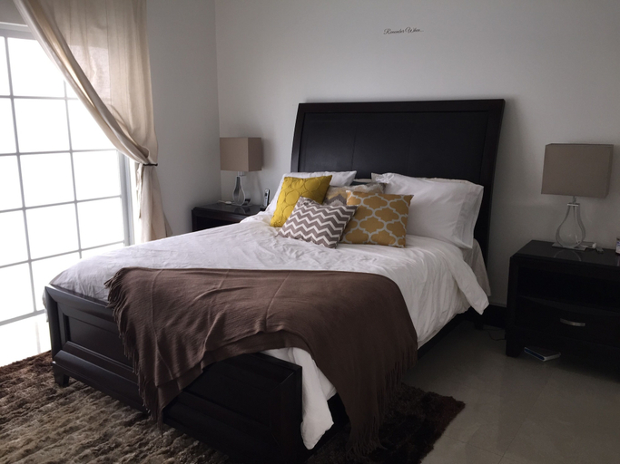 Bedroom 3, Luxury Condo at Venito