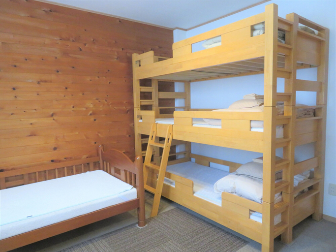 Bedroom 2, Kencha Rumah - Hostel, Unknown7