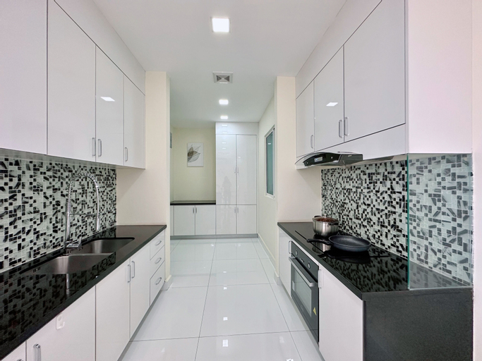 Dining Room 18