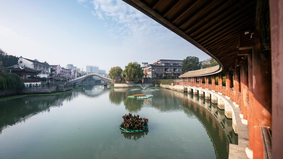 Sport & Beauty, Floral Hotel Yingxi Riverside Deqing, Huzhou