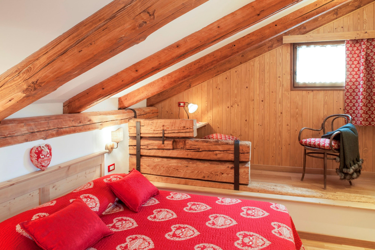 Bedroom 3, Albergo Diffuso Sauris di Sotto, Udine