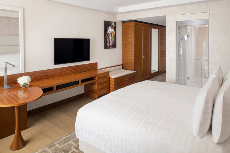 Bedroom 24