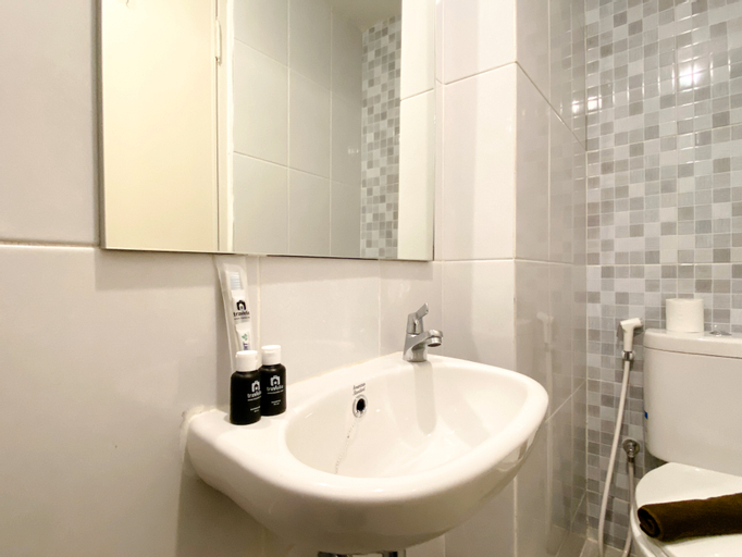 Bathroom 4