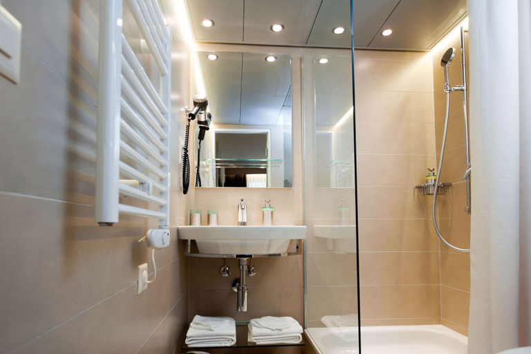Bathroom 4, Hotel Alexander, Zürich