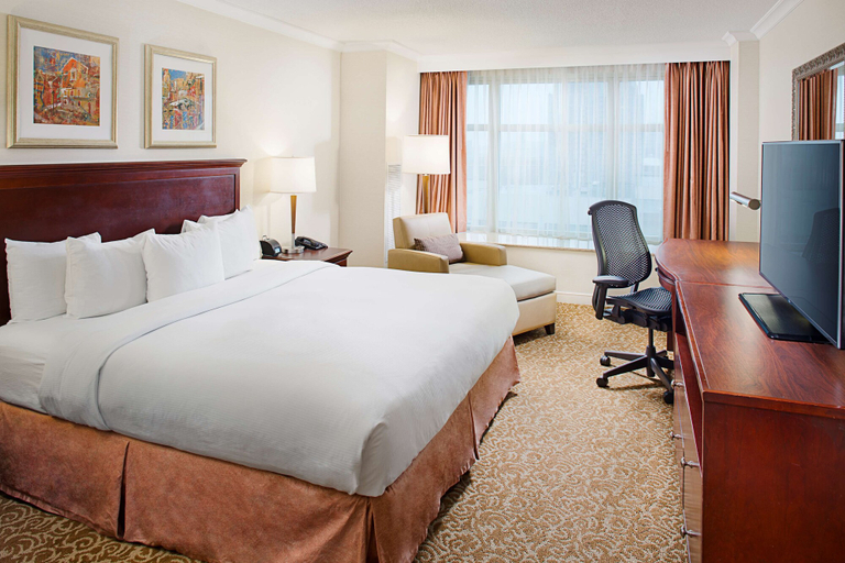Bedroom 3, Hilton Providence, Providence