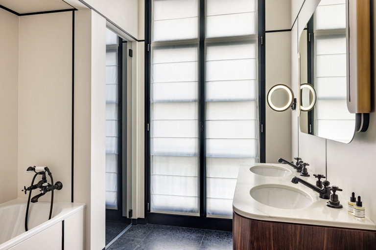Bathroom 4, Pavillon Faubourg Saint-Germain & Spa, Paris