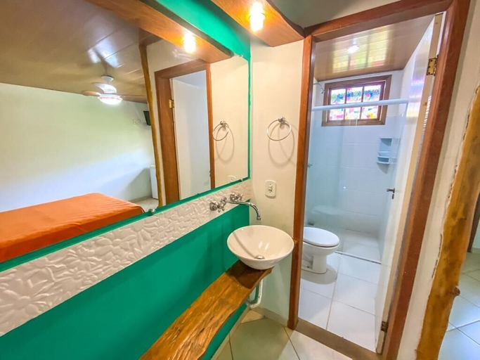 Bathroom 3, pousada Vila Mathilde, Alfredo Chaves