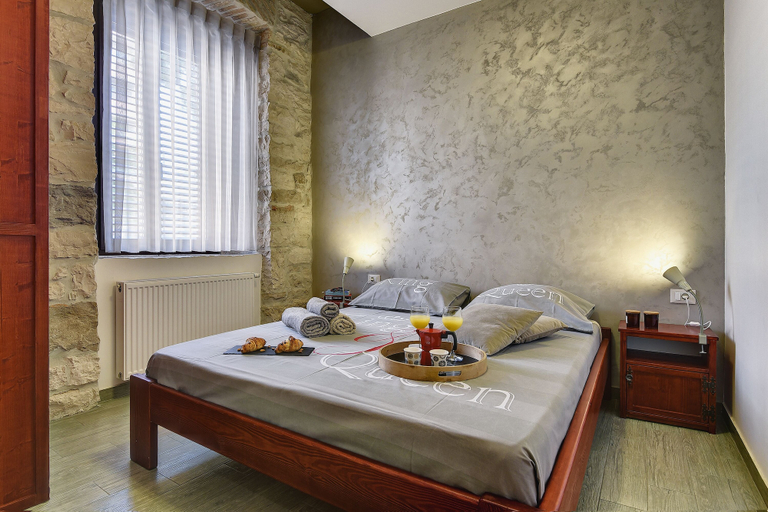 Bedroom 3, Mimoza Old Town Pula Apartments, Pula