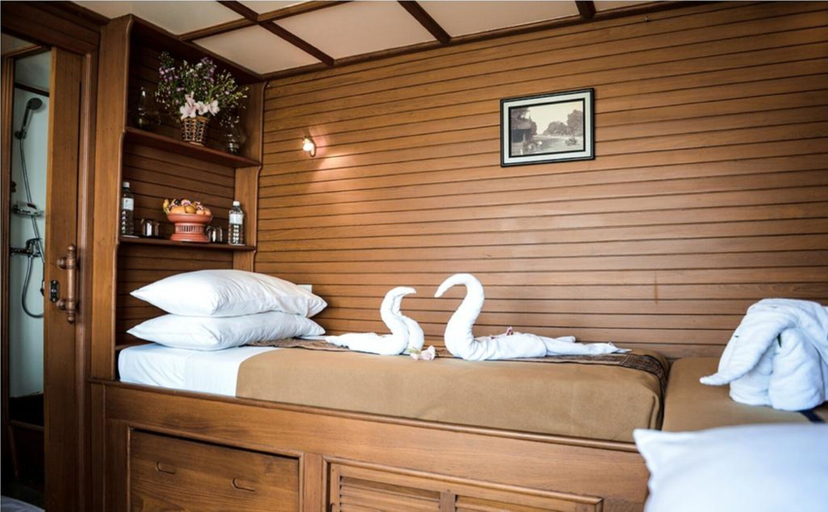 Bedroom 4, Amara River Cruise, Mandalay