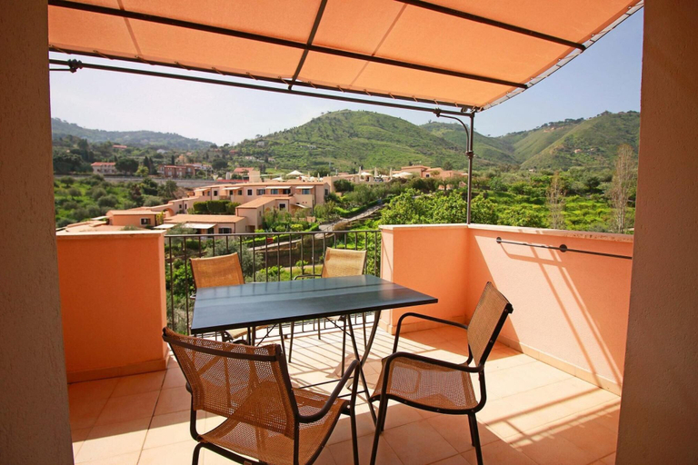 Others 5, Sun House con Piscina by Wonderful Italy, Palermo