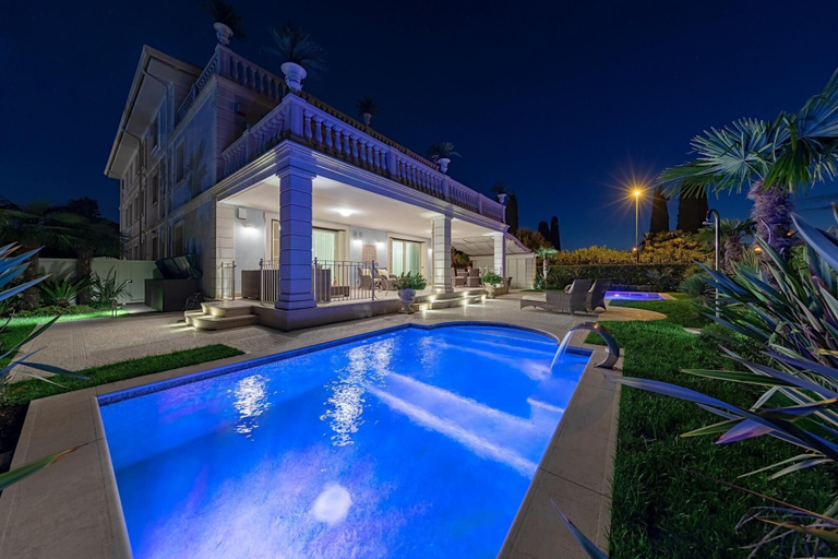 Room 3, Luxury Lakefront Catullo A1 by Wonderful Italy, Brescia