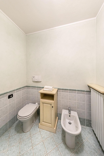 Others 5, I Mosaici 1 Apartment by Wonderful Italy, Brescia