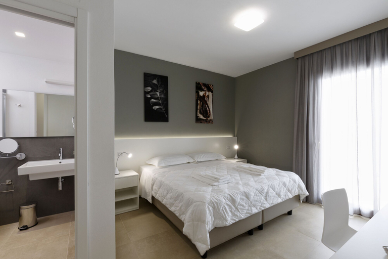 Bedroom 3, Southeast hotel, Ragusa