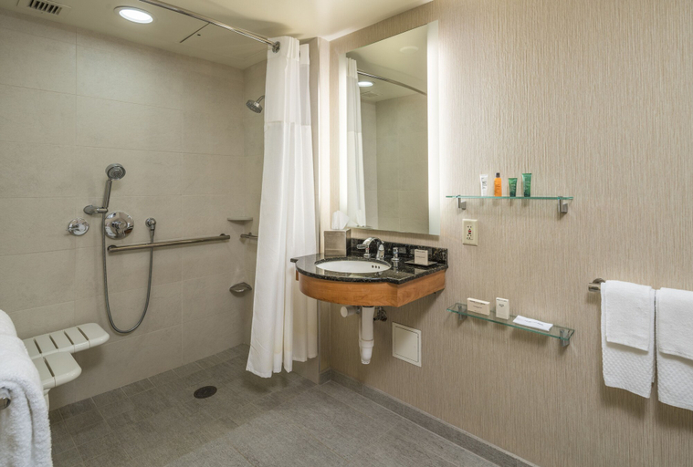 Bathroom 5, Hilton San Francisco Union Square, San Francisco
