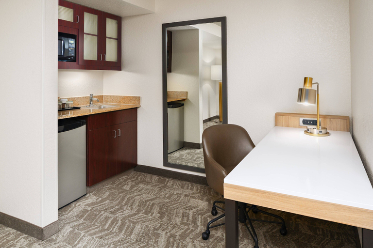 Bedroom 4, SpringHill Suites Houston Hobby Airport, Houston