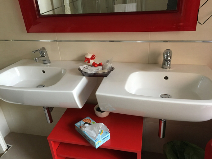 Bathroom, Almayer La Locanda della Bicicletta, Latina