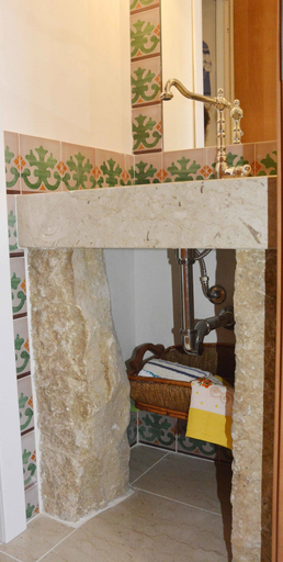 Bathroom sink 2, La Casa per Climbing, Trapani