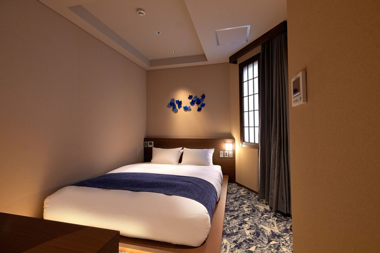 Bedroom 13