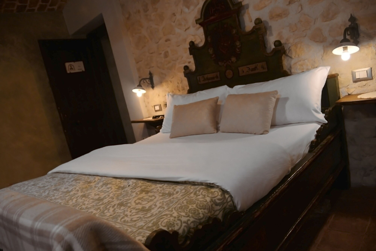 Bedroom 3, Robur Marsorum Albergo Diffuso, L'Aquila
