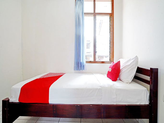 Bedroom 2, OYO 90840 Teratai Residence, Bandung