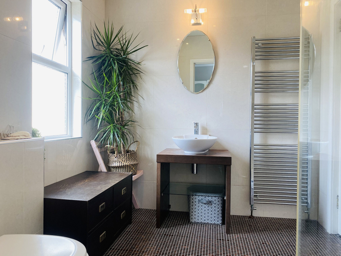 Bathroom 3, Loughview, North Down and Ards