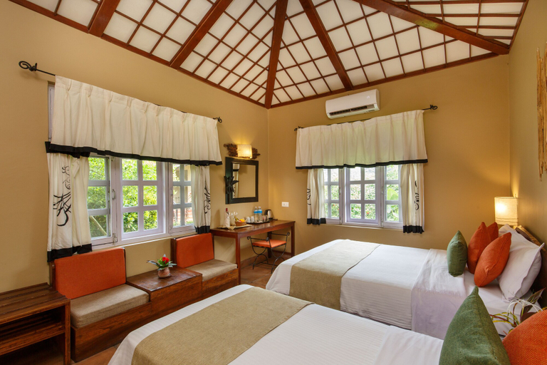 Bedroom 4, GREEN MANSIONS JUNGLE RESORT, Narayani