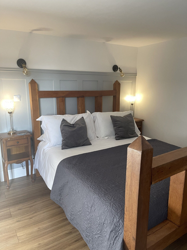 Bedroom 4, Frenes B & B, Orne