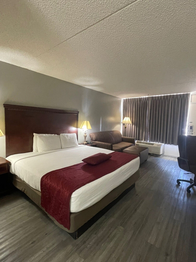 Bedroom 2, Willow Tree Inn, Taney