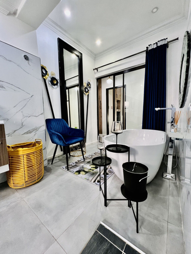 Bathroom 4, 24 On Basil Boutique Luxury Hotel, City of Johannesburg
