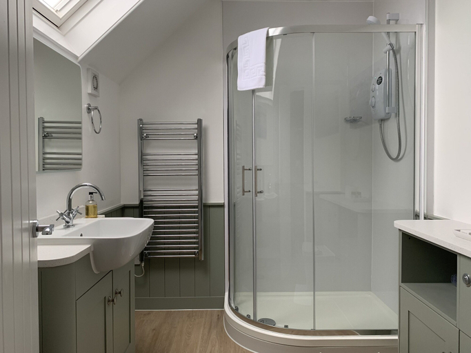 Bathroom 5, Waverley Bed & Breakfast, Somerset
