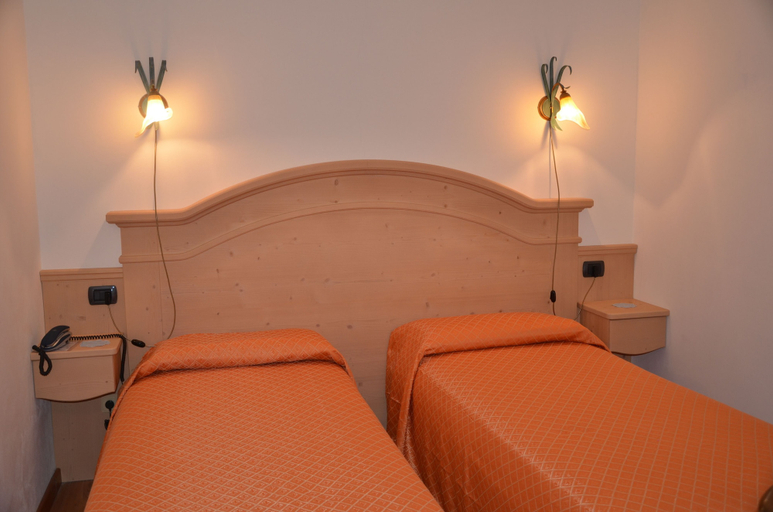 Bedroom 2, Al Moleta, Trento
