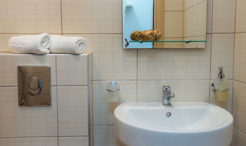 Bathroom 5, Villa Oasis, East Macedonia and Thrace