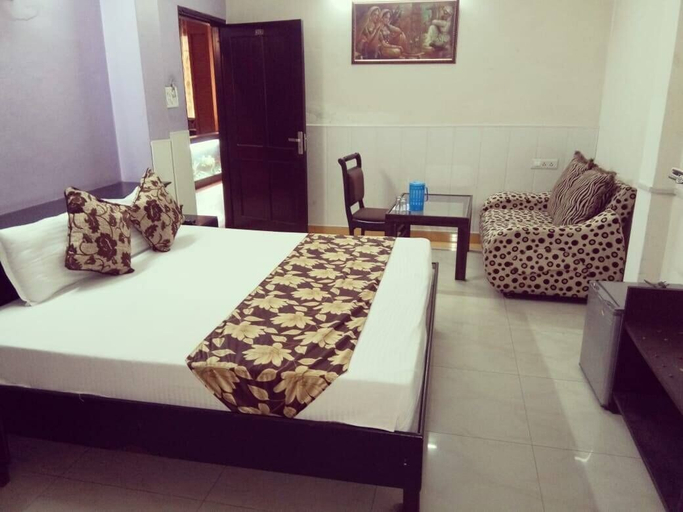 Bedroom 5, Hotel Krishna Residency, Amritsar