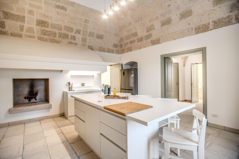 Room 2, Masseria Monte Pizzuto, Brindisi
