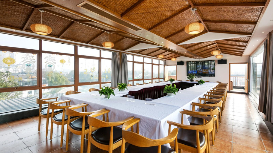 Food & Drinks 4, Floral Hotel Yingxi Riverside Deqing, Huzhou